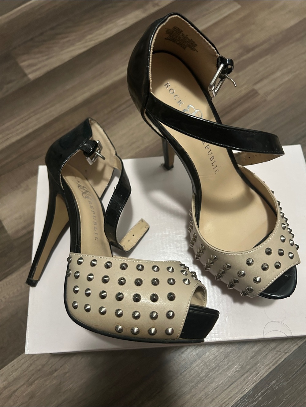 Rock & Republic Black and Beige Studded Peep-Toe Stilettos